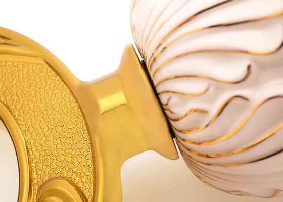 OEM และ ODM ห้องน้ําชุดตกแต่ง Robe Hooks ผงทอง สีเสร็จ